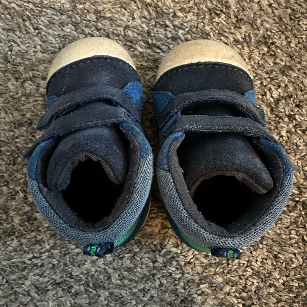 Stride Rite Hight Tops - Picture 3 of 4